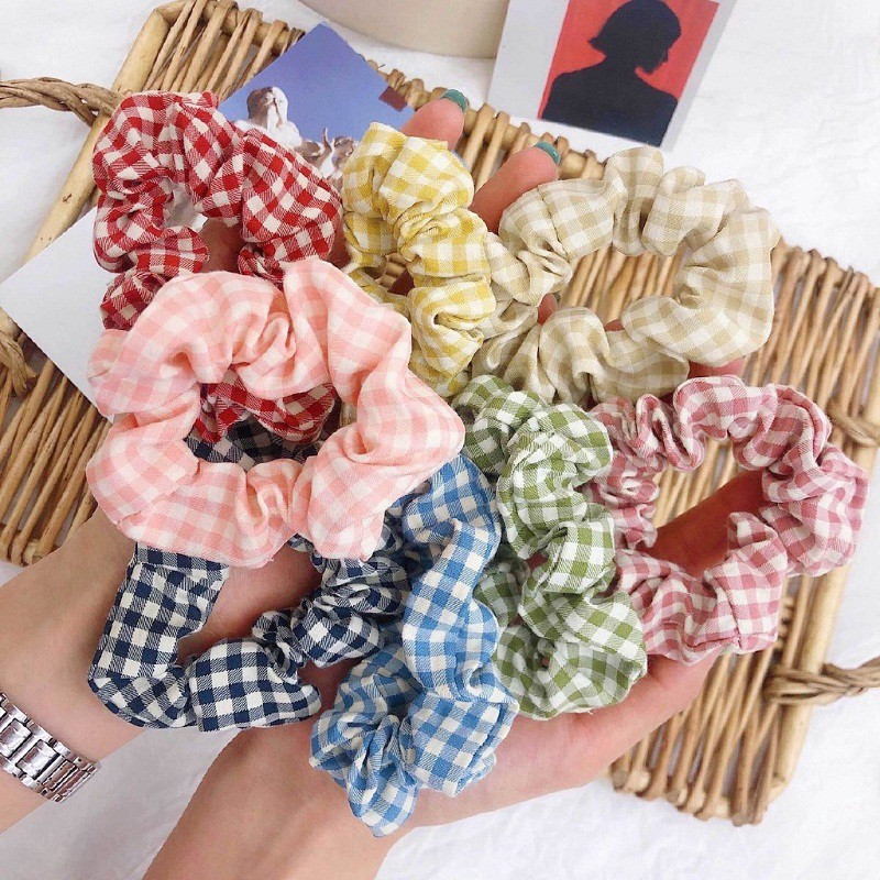 Ikat Rambut Scrunchie Korea / Kuncir Rambut Scrunchies Fashion RANDOM