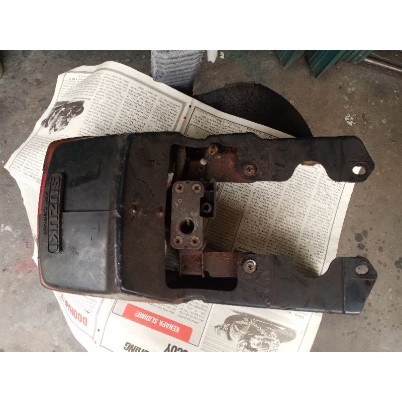 Bodi Belakang set Lampu Suzuki Rc 100