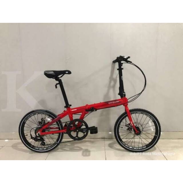 dahon merah