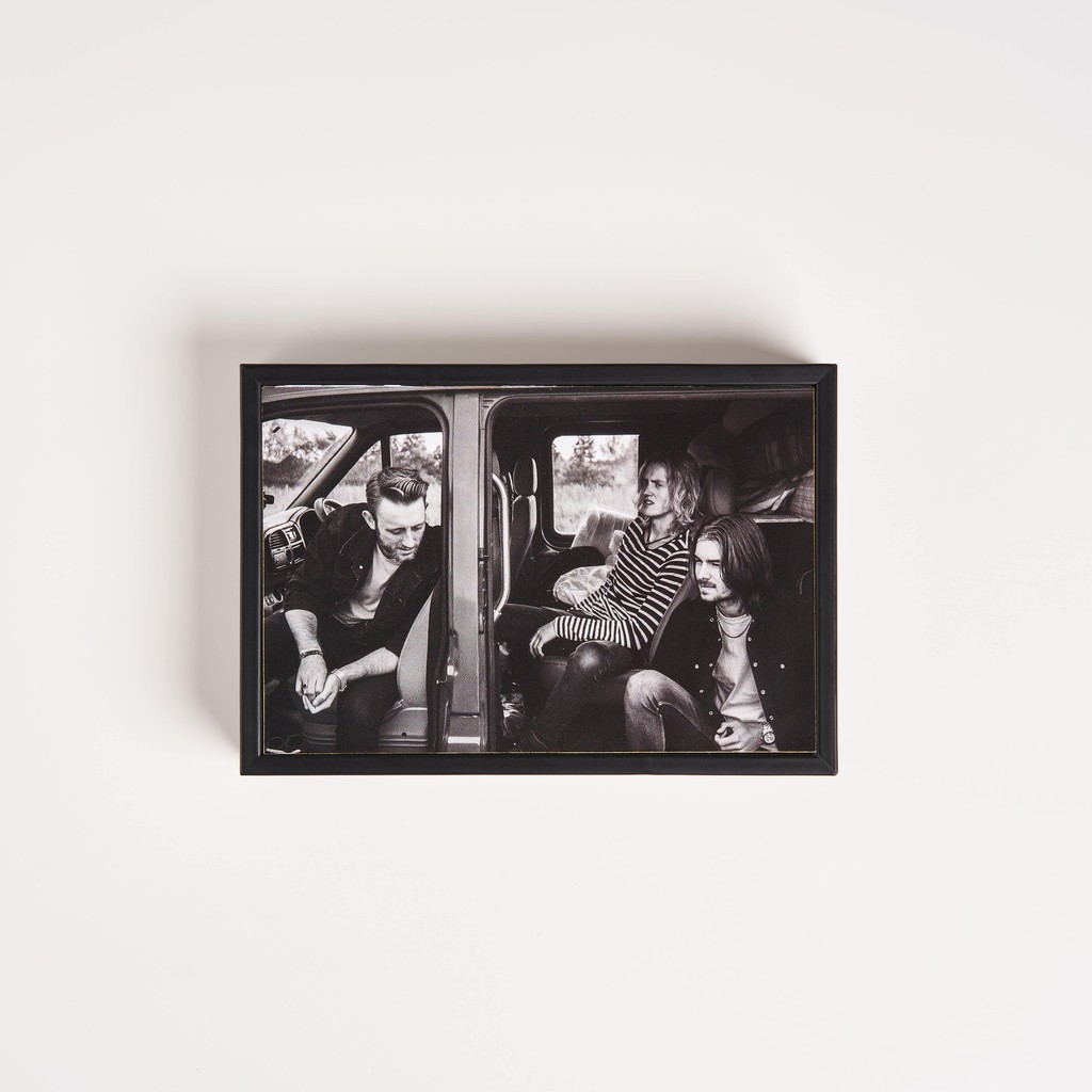 Bingkai Foto Kayu Blok Hitam - Frame Foto 5R