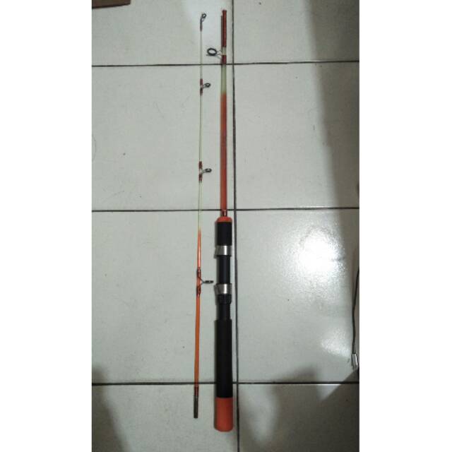 Joran / tangkai pancing sambung 2 tornado centro ursa 1,50m