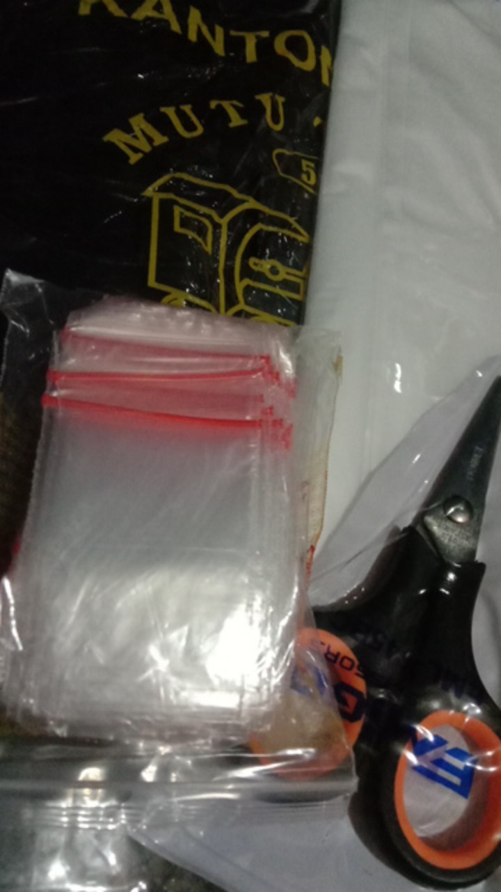 Plastik Klip Bening Uk 4 X 6cm Isi 100 Lembar