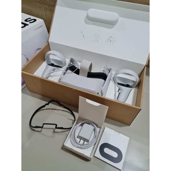 Oculus Quest 2 256GB fullset Garansi Usa (second)