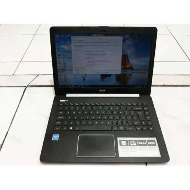 Laptop Acer One L1410 Bekas