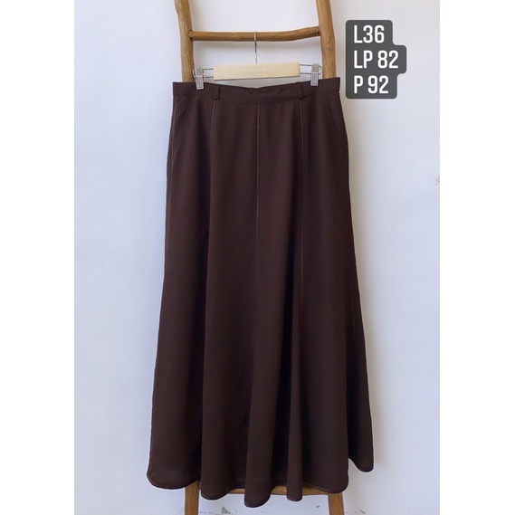 Rok Wanita Preloved-L36