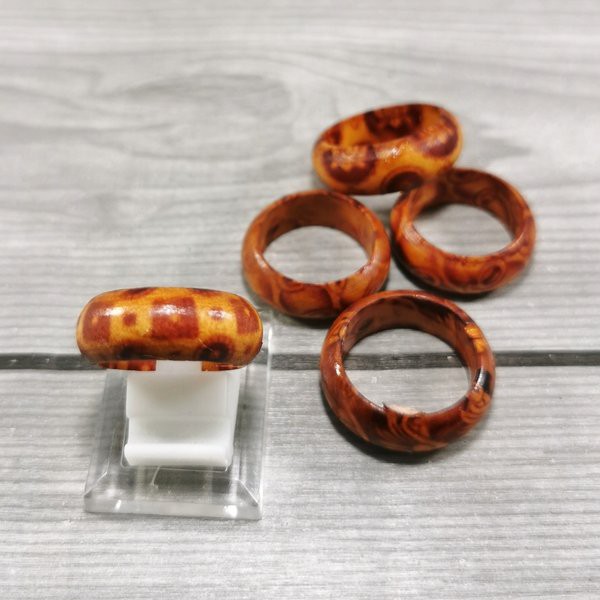 Cincin Kayu Etnik