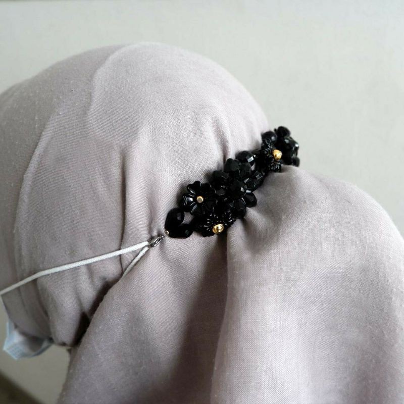 konektor masker hijab jilbab muslimah artis mewah bunga