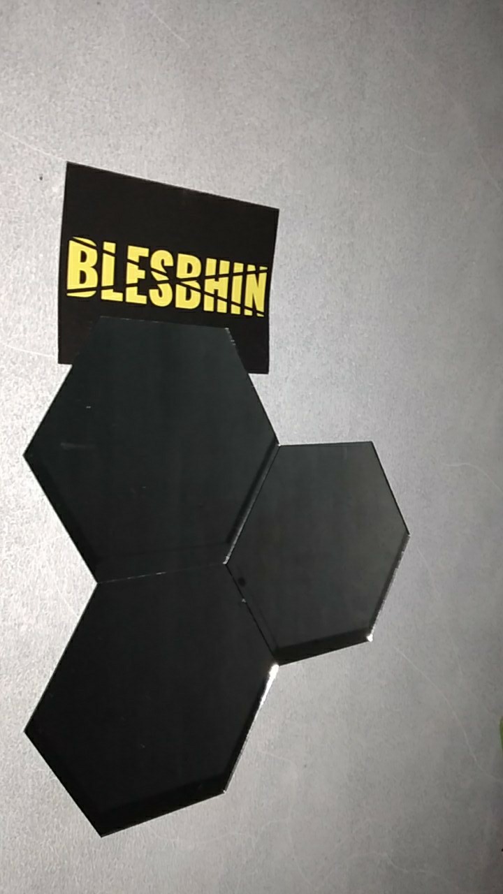 Kaca Promo.. Hexagon Mirror Tanpa Frame.. Cuman 6000.  Stok Terbatas Ya