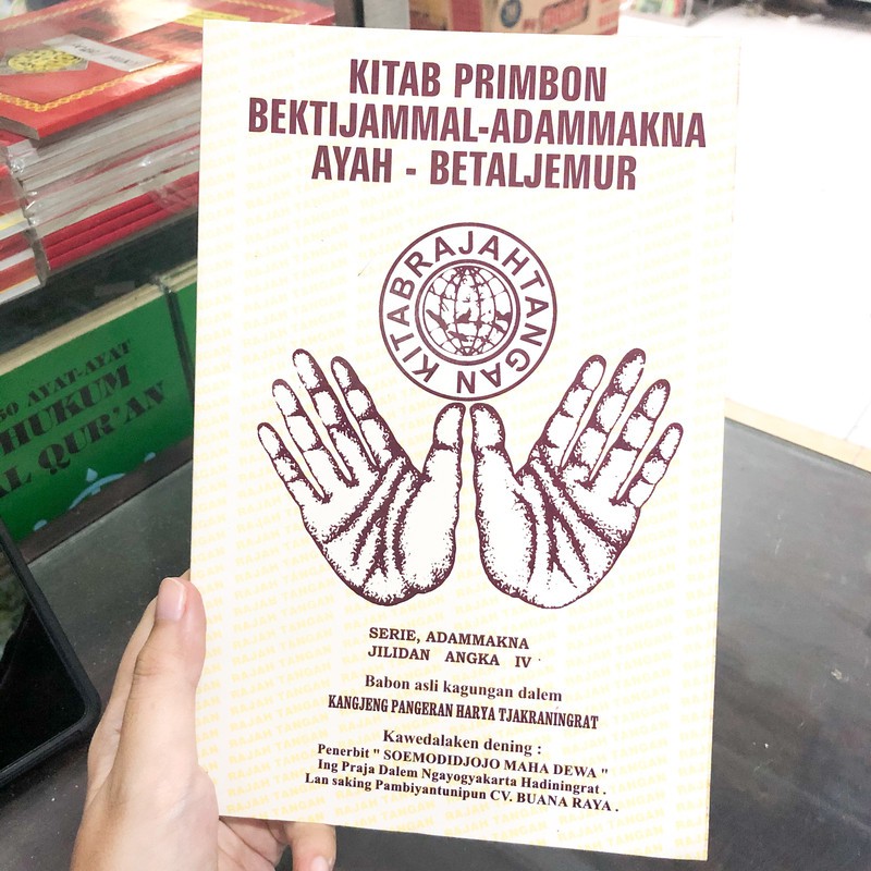 

Buku Kitab Primbon Bektijammal-Adammakna Ayah-Betaljemur