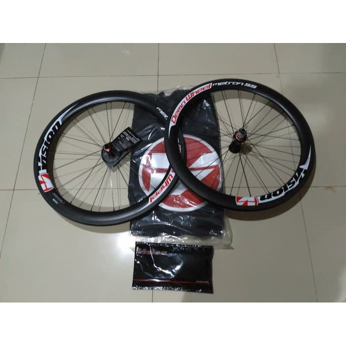 vision metron 55 clincher