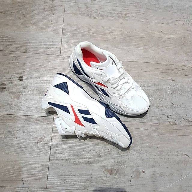 REEBOK AZTREK WHITE RED NAVY ORIGINAL