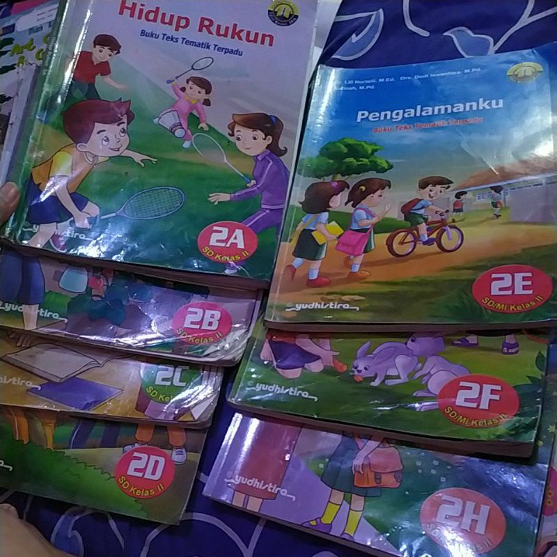 

buku tematik kelas 2 buku 2G saja. penerbit Yudistira k 13