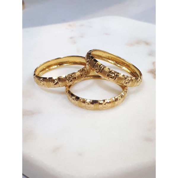Cincin Emas Asli Belah Rotan Ukir Mesin Kadar 700 Kuning