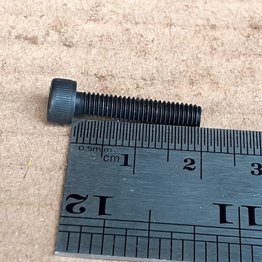 BAUT L BAJA M3X20 IMPORT TAIWAN / BAUT L BLAJA M3 X 20 / BAUT L M3X20 BAJA HITAM