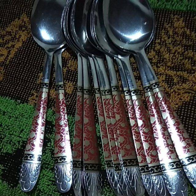 SENDOK BATIK 1 SET ISI 12 PCS