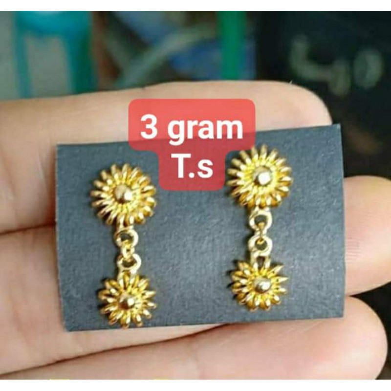 Anting Emas 24K Kadar 99,99%.