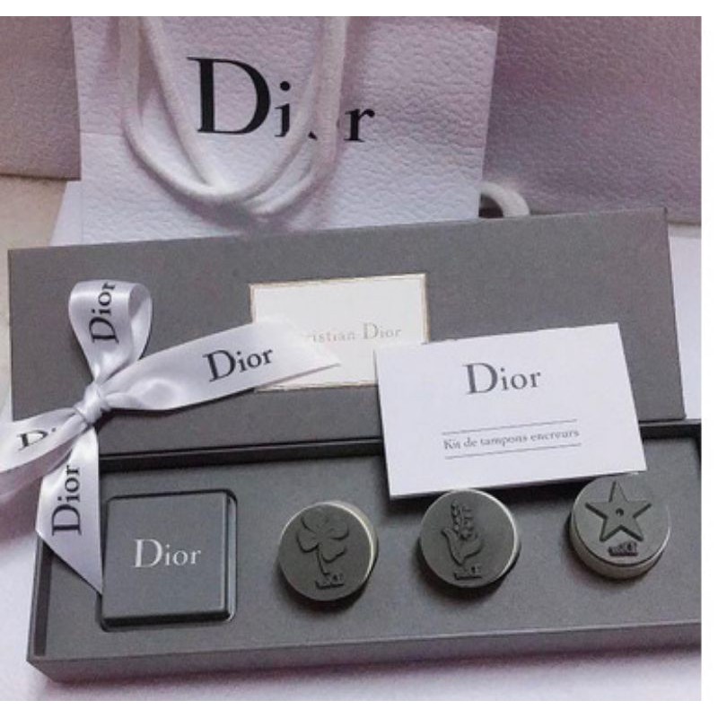 vip gift dior stamps