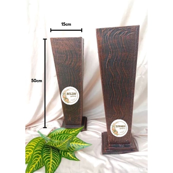 Vas Kayu / Vas Ulir / Vas Bunga Hias / Pot Kayu / Pot bunga / Dekorasi