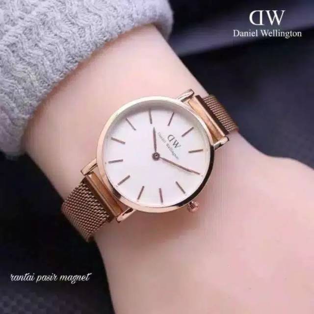 (Dikirim dari Jakarta)Jam Tangan Wanita WD Strap Magnet (Terima Cod)