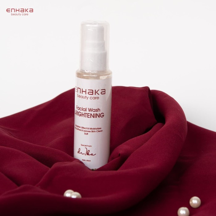 FACIAL WASH BRIGHTENING ENHAKA