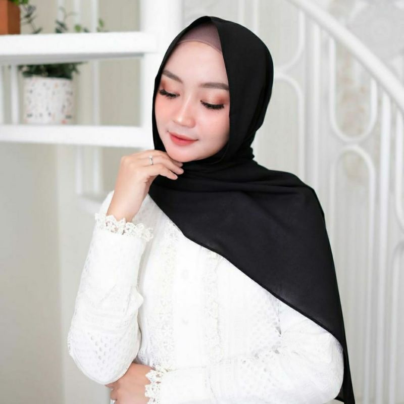 jilbab pashmina hitam polos