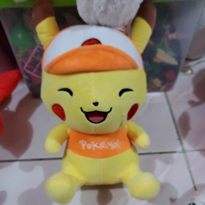 Boneka Pikachu kostum