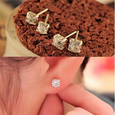 Anting Tusuk Kristal Geometri untuk Wanita