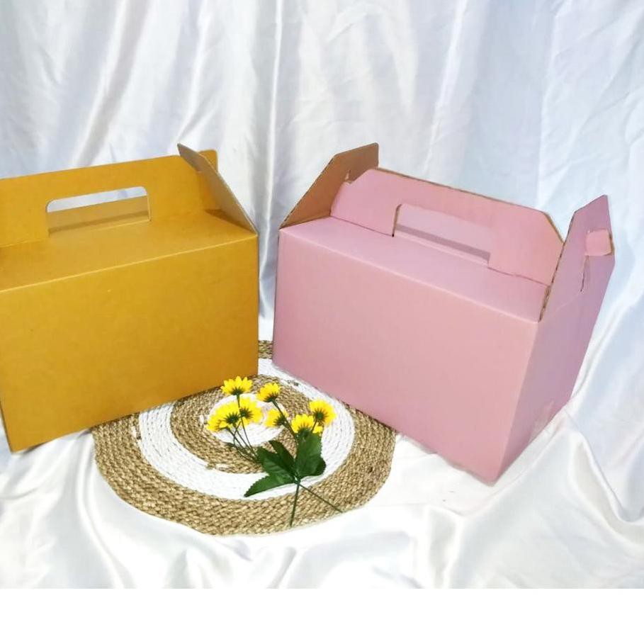 

pn 8PJ Bisa COD Kardus / Box Jinjing - uk. 31 x 20 x 19 cm Terlaku.'