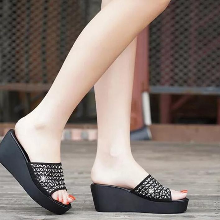 ∋ SANDAL WANITA TERBARU 2021 / SANDAL WEDGES WANITA / SANDAL KEKINIAN/ SANDAL ANDIN  ,..