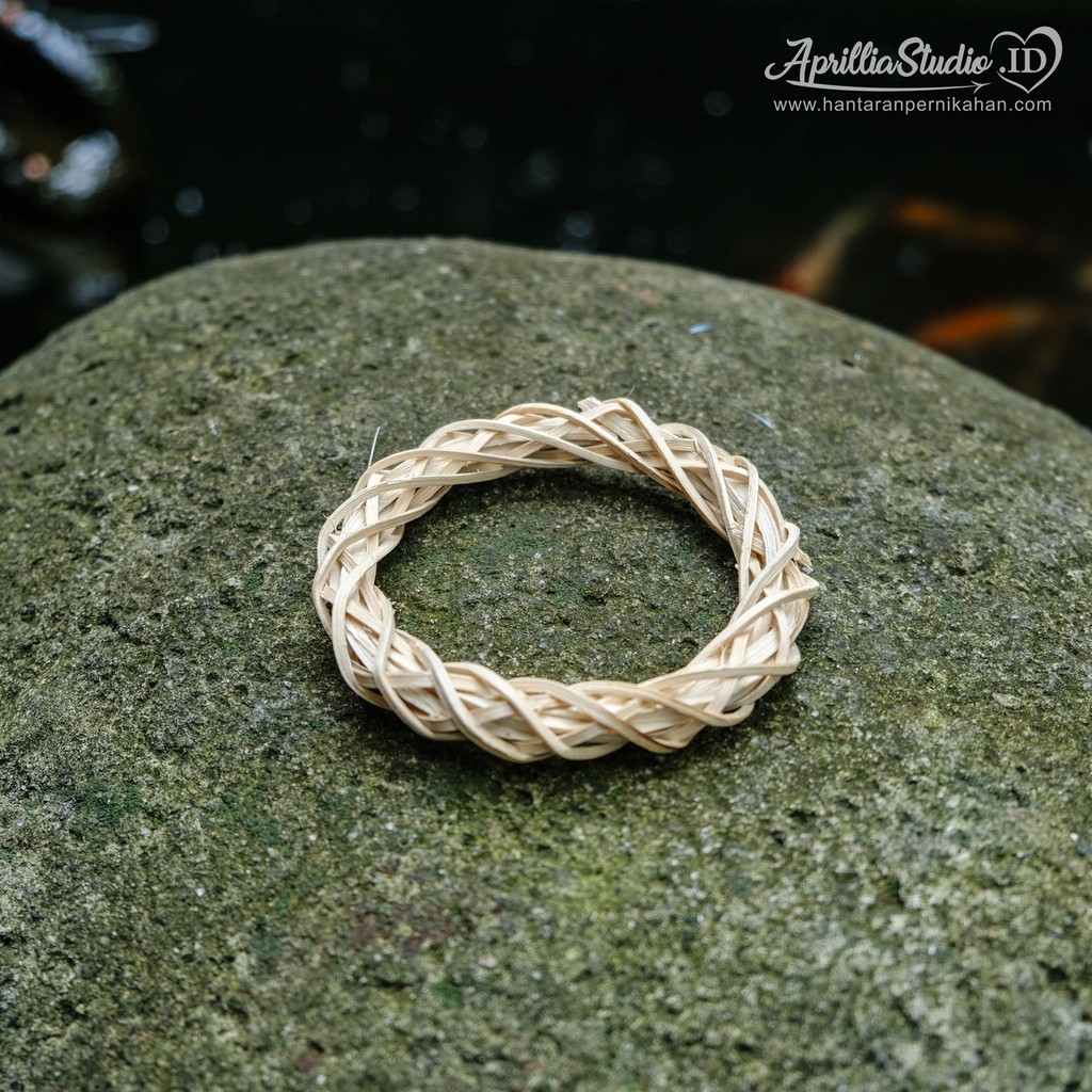 RING ROTAN HIASAN RUSTIC