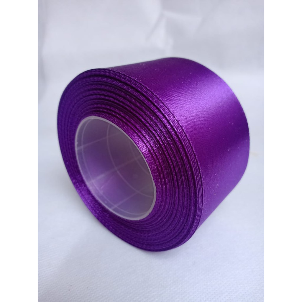 

Pita satin unggu tua 2 inch / 5 cm Per roll