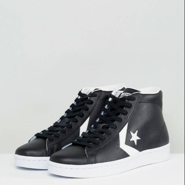 Converse Pro Leather 76 Mid Black/White 