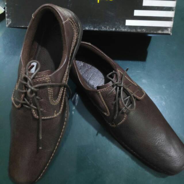 Sepatu Kulit Aaron Gale Tali