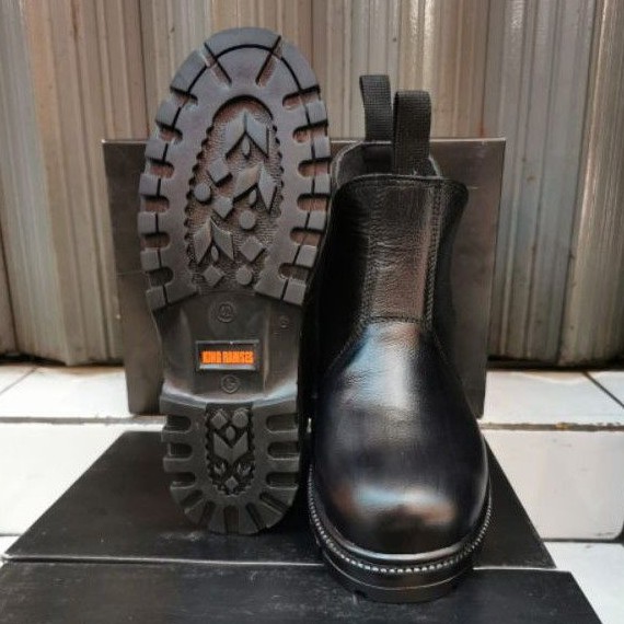 Sepatu Boots Safety Pria Kulit Asli Depan Ujung Besi