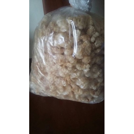 

TERBARU krupuk kulit babi /rambak babi/kerupuk kulit babi 500G