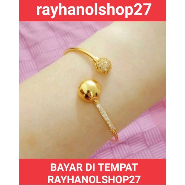 Perhiasan wanita dewasa dan remaja gelang tangan titanium motif pilihan lapis emas gold anti karat