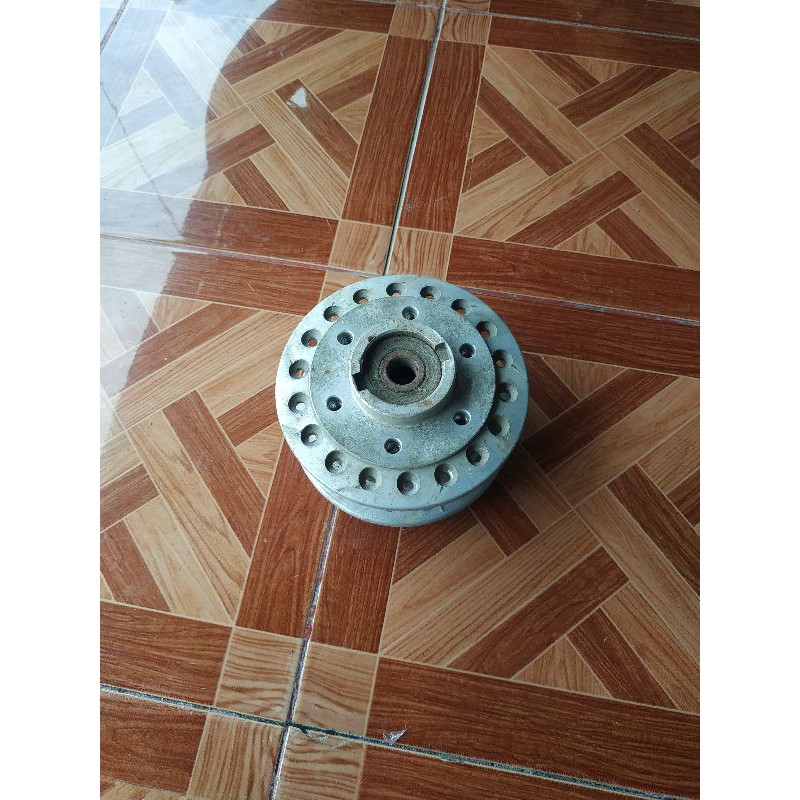 tromol depan suzuki thunder 250/gsx 250