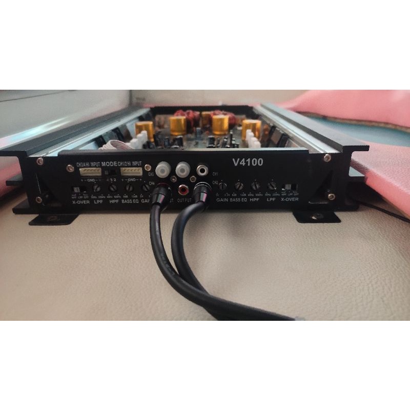 Power 4 Channel Venom California V4100