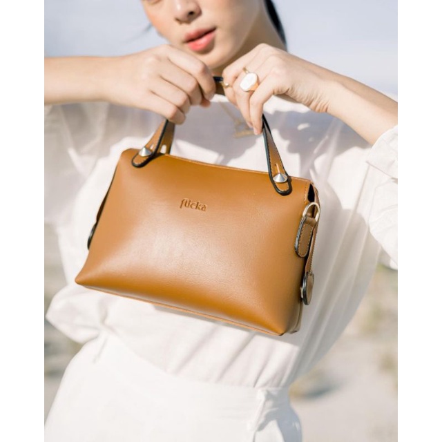 Sling Bag Flicka Kode S135