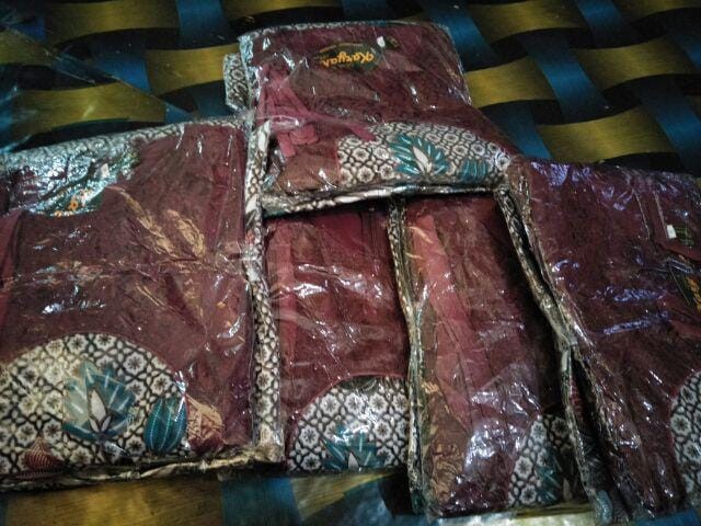 Batik Couple • Gamis Batik Couple Premium High Quality • Gamis Brukat