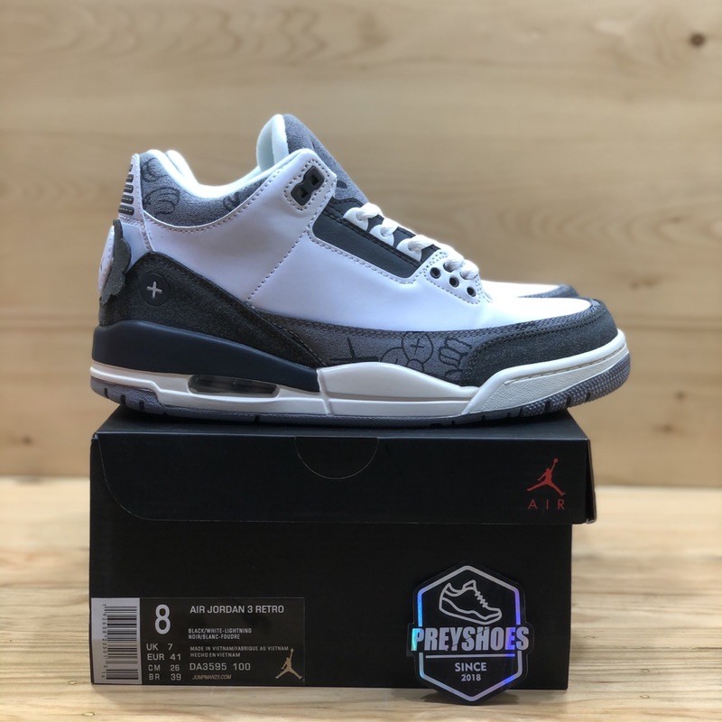 NIKE AIR JORDAN 3 RETRO X KAWS