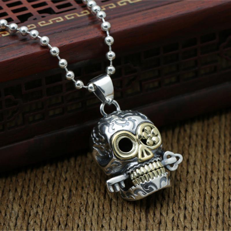 Men's Fashion Retro Design Skull Bite Key Pendant Rock Hip Hop Party Casual Jewelry