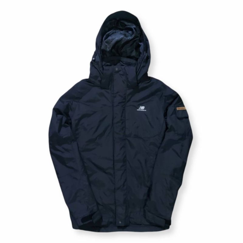 Jaket Outdoor NEW BALANCE Second Original