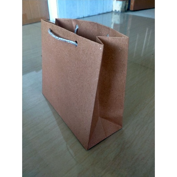 

PAPER BAG/ TAS KERTAS/ TAS UK 18x7x16