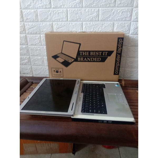 laptop dell Inspiron 6400 second layar 15.4 inci oryginal import