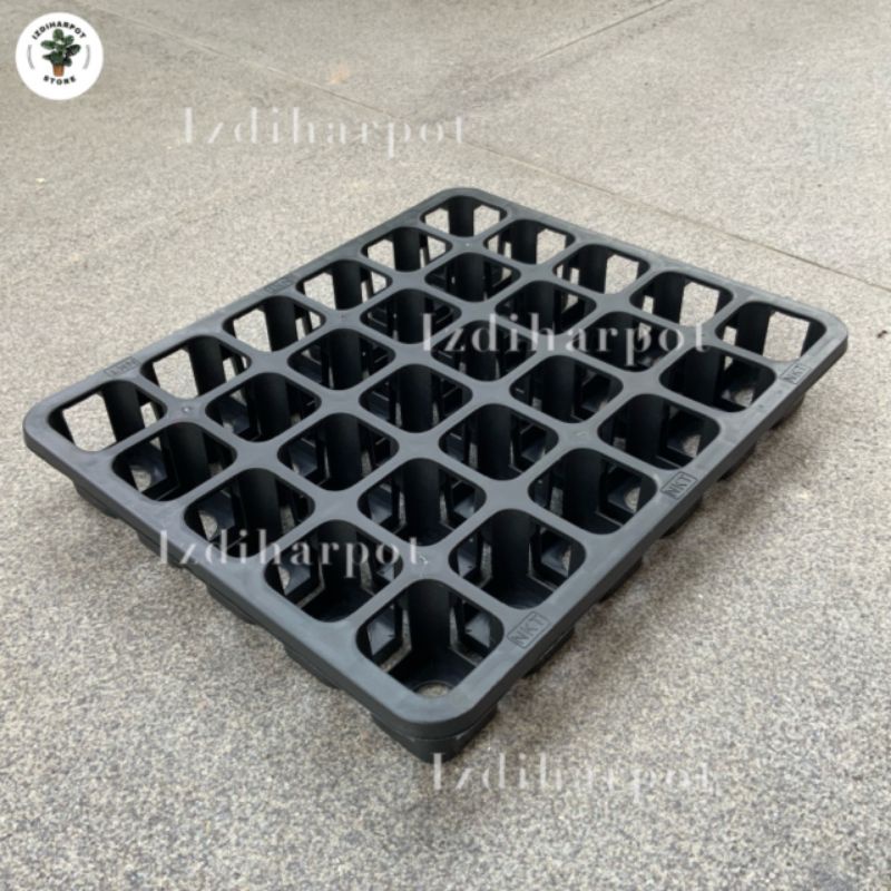 Tray pot nkt kotak 5cm lubang 30 (tanpa pot) | TRAY NKT 5CM LUBANG 30