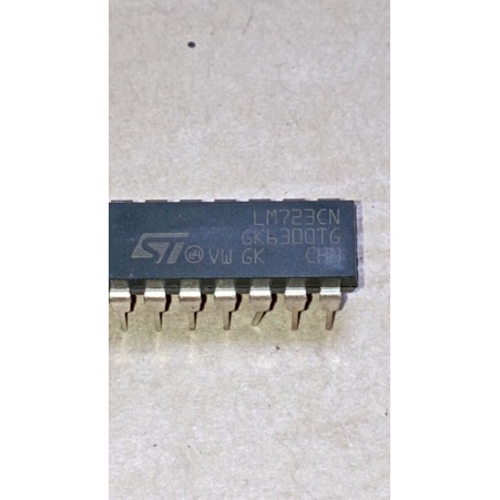 LM723