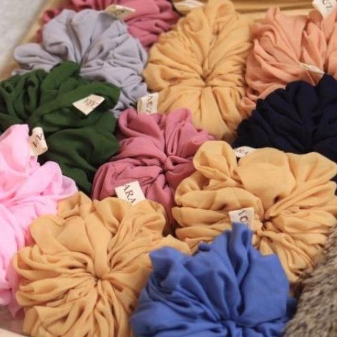Zovara Signature Scrunchie [VC.02Jl22ᵞ]