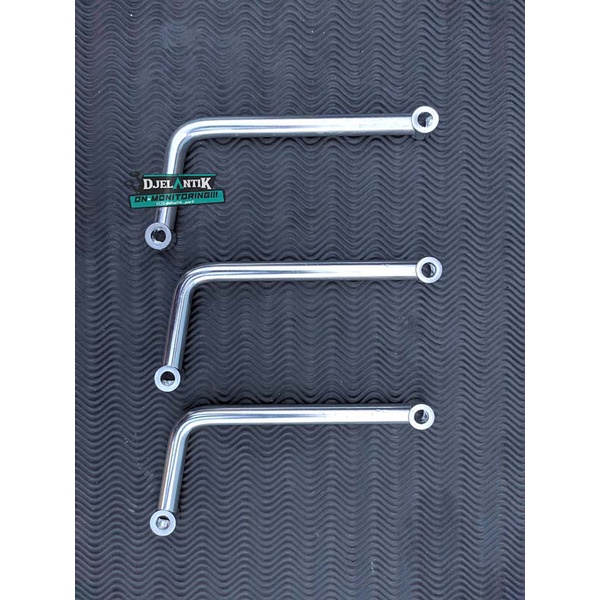 BREKET KNALPOT RACING CB GL MP TIGER DUDUKAN KNALPOT RACING BREKET KNALPOT MODEL L SILVER