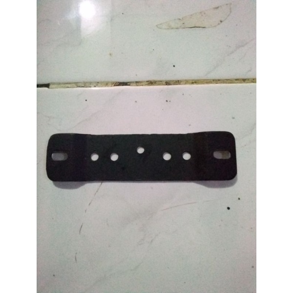 Breket plat nomor belakang Suzuki Tornado Satria 2tak Crystal Shogun kebon